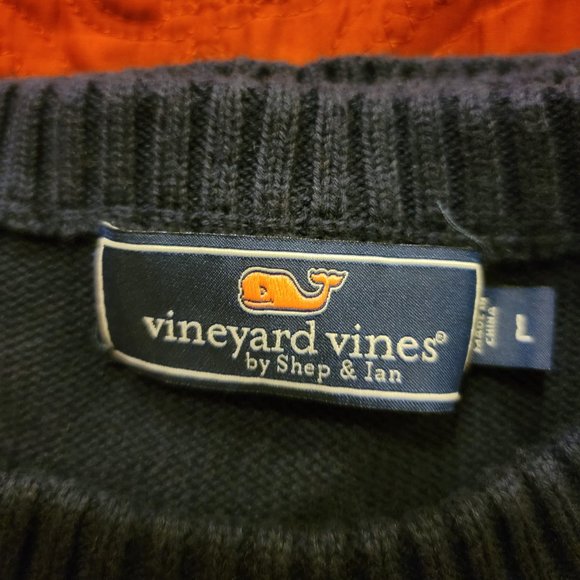 Vineyard Vines Large Navy Crewneck Sweater - Picture 5 of 5